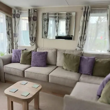 Lagooncombe, Modern And Cosy 펜션 *